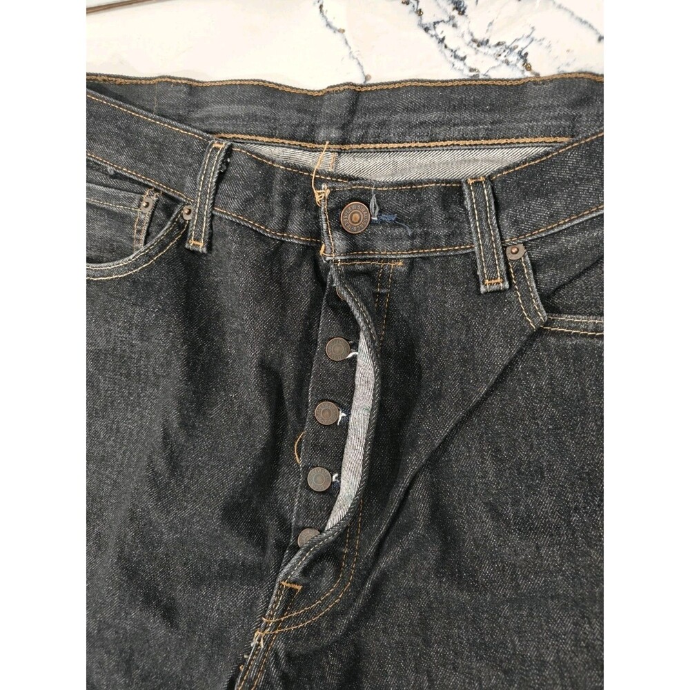 Vintage LEVI'S 501xx Men’s Button Fly 38x30 Jeans Y2K Black